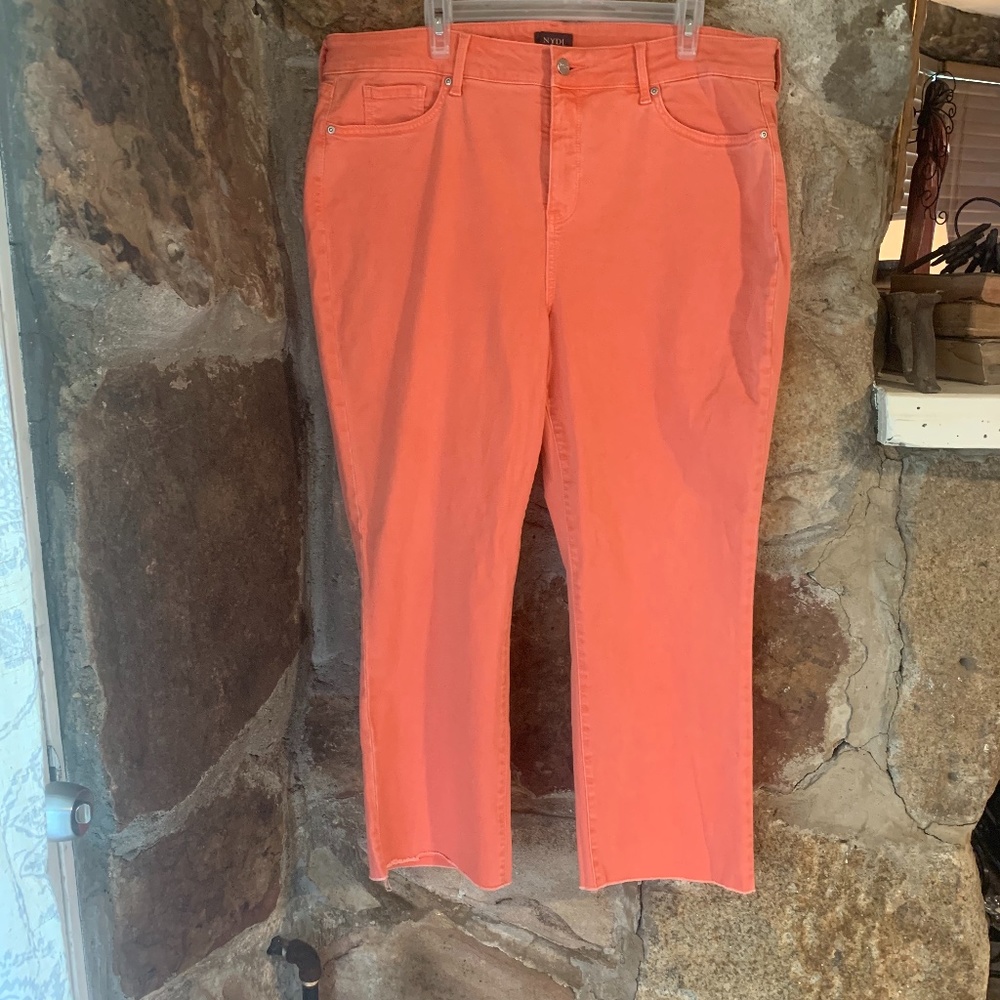 NYDJ Not Your Daughters Jeans 18 NWOT Raw Hem